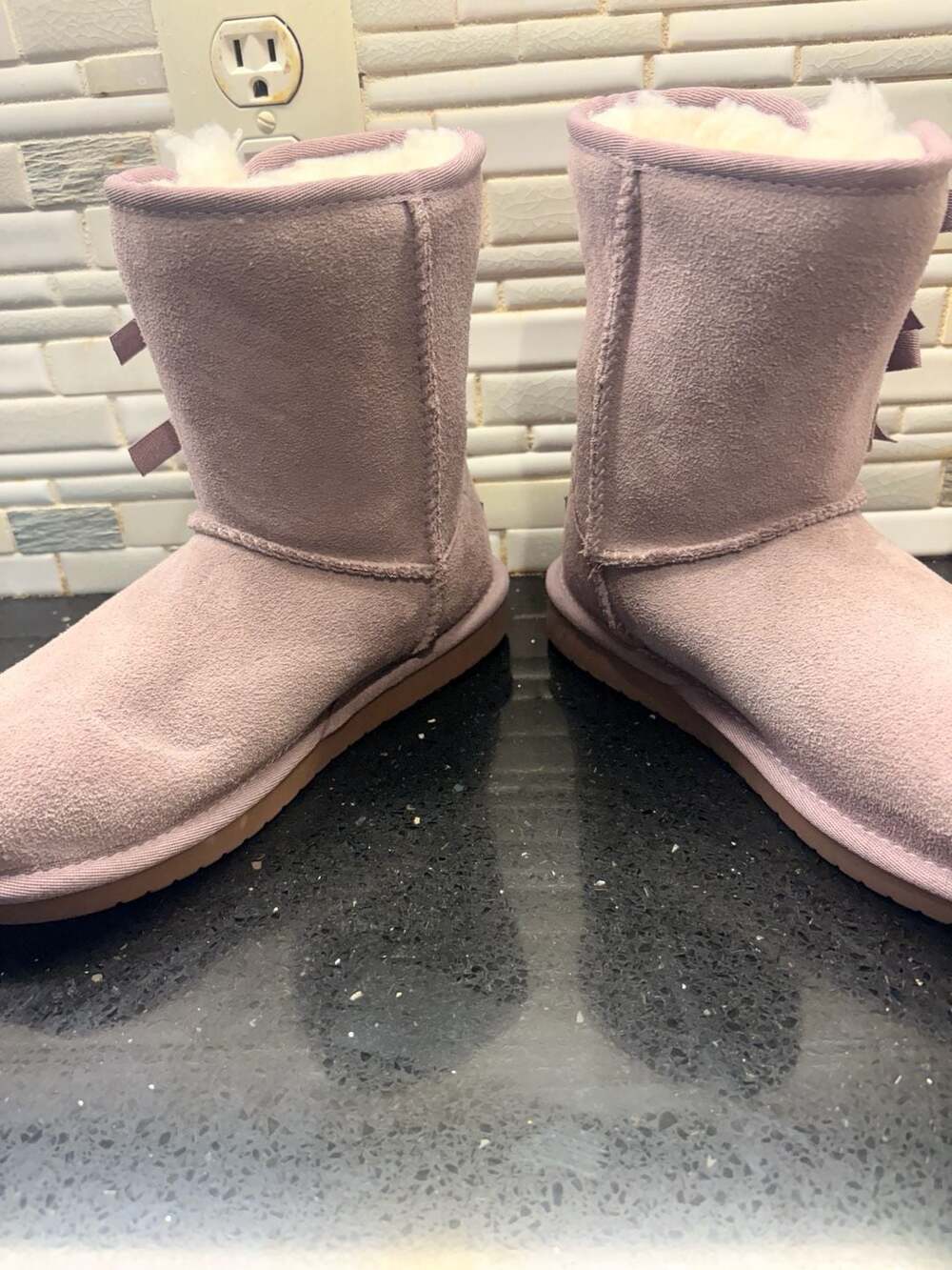 Koolaburra by UGG Victoria Short Suede Bow Boots Lavender Purple